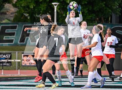 Thumbnail 1 in Harvard-Westlake vs. Aliso Niguel (Best in the West Winter Classic) photogallery.