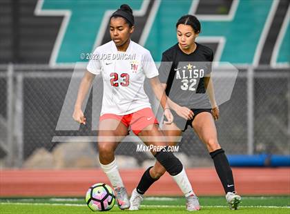 Thumbnail 1 in Harvard-Westlake vs. Aliso Niguel (Best in the West Winter Classic) photogallery.