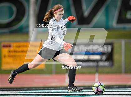 Thumbnail 1 in Harvard-Westlake vs. Aliso Niguel (Best in the West Winter Classic) photogallery.