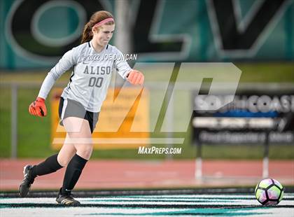 Thumbnail 3 in Harvard-Westlake vs. Aliso Niguel (Best in the West Winter Classic) photogallery.