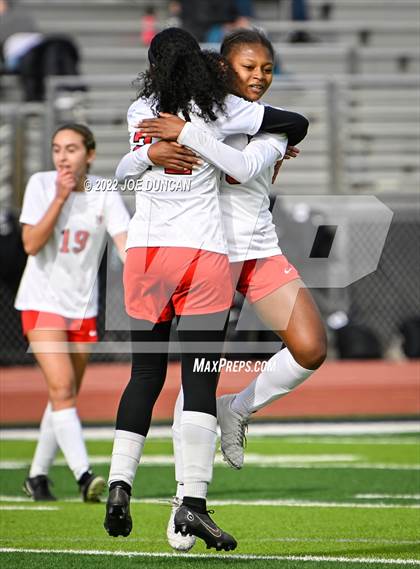 Thumbnail 1 in Harvard-Westlake vs. Aliso Niguel (Best in the West Winter Classic) photogallery.