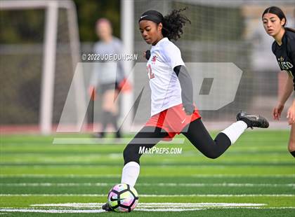 Thumbnail 3 in Harvard-Westlake vs. Aliso Niguel (Best in the West Winter Classic) photogallery.