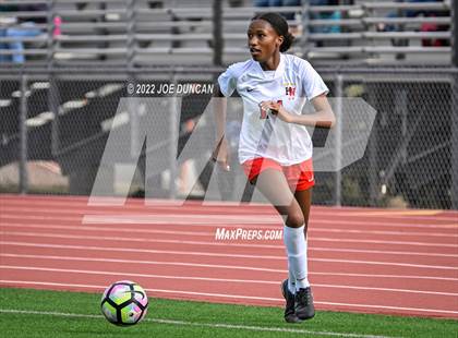 Thumbnail 2 in Harvard-Westlake vs. Aliso Niguel (Best in the West Winter Classic) photogallery.