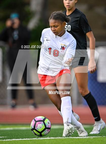 Thumbnail 1 in Harvard-Westlake vs. Aliso Niguel (Best in the West Winter Classic) photogallery.