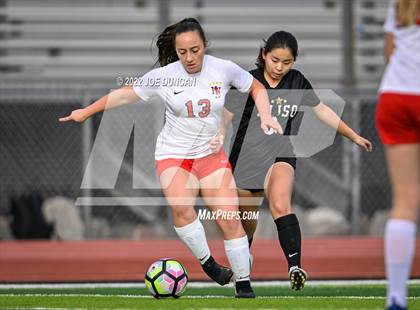 Thumbnail 2 in Harvard-Westlake vs. Aliso Niguel (Best in the West Winter Classic) photogallery.