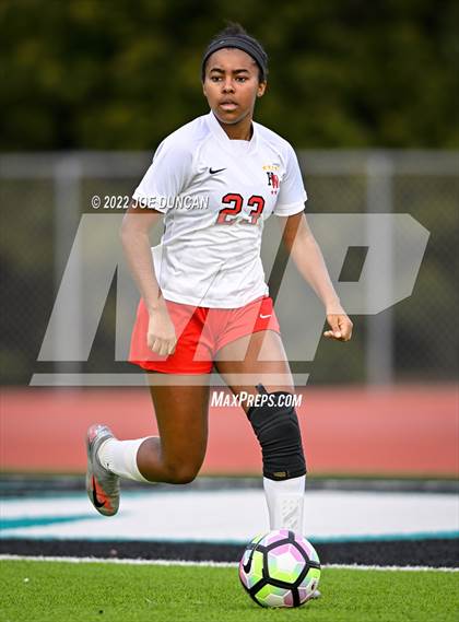 Thumbnail 3 in Harvard-Westlake vs. Aliso Niguel (Best in the West Winter Classic) photogallery.