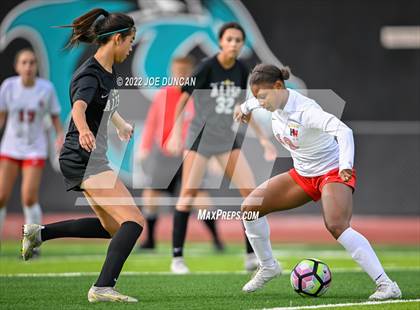 Thumbnail 2 in Harvard-Westlake vs. Aliso Niguel (Best in the West Winter Classic) photogallery.