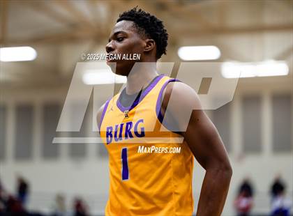 Thumbnail 3 in Reynoldsburg vs. Centerville photogallery.