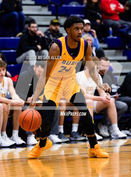 Thumbnail 1 in Reynoldsburg vs. Centerville photogallery.