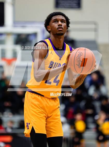 Thumbnail 3 in Reynoldsburg vs. Centerville photogallery.