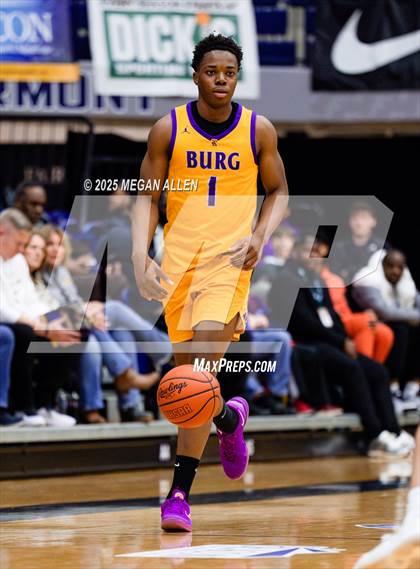 Thumbnail 2 in Reynoldsburg vs. Centerville photogallery.