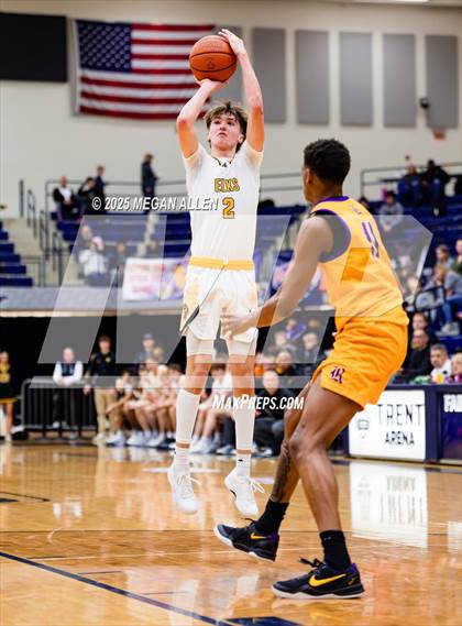 Thumbnail 3 in Reynoldsburg vs. Centerville photogallery.