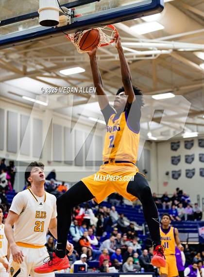 Thumbnail 3 in Reynoldsburg vs. Centerville photogallery.