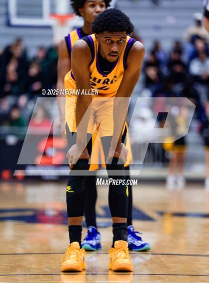 Thumbnail 2 in Reynoldsburg vs. Centerville photogallery.