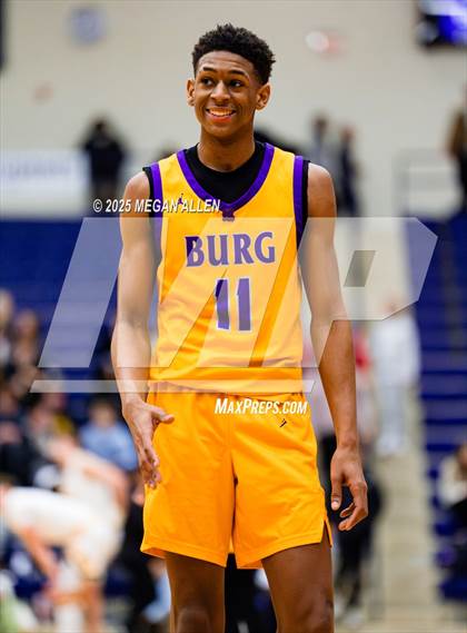 Thumbnail 1 in Reynoldsburg vs. Centerville photogallery.