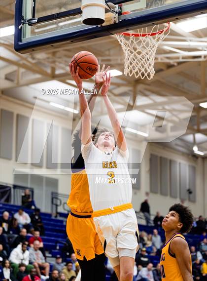 Thumbnail 3 in Reynoldsburg vs. Centerville photogallery.