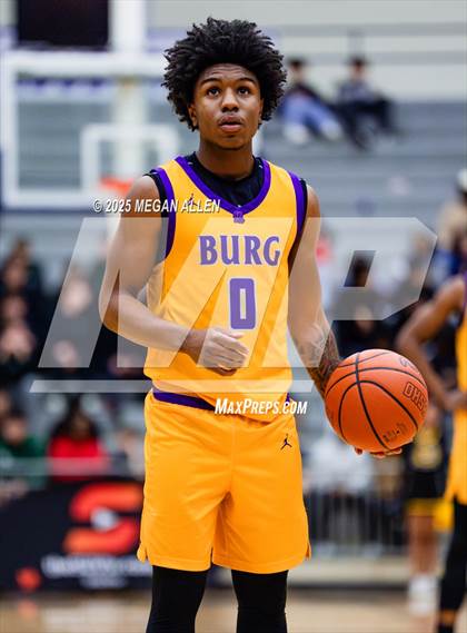 Thumbnail 3 in Reynoldsburg vs. Centerville photogallery.