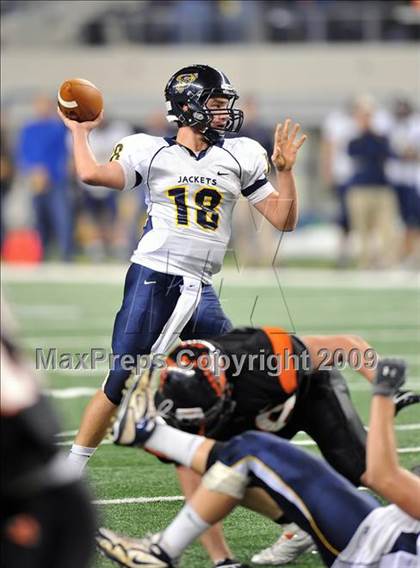 Thumbnail 1 in Stephenville vs. Aledo (Texas 4A Division II Region I Playoffs) photogallery.