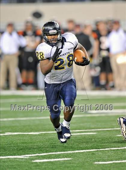 Thumbnail 3 in Stephenville vs. Aledo (Texas 4A Division II Region I Playoffs) photogallery.