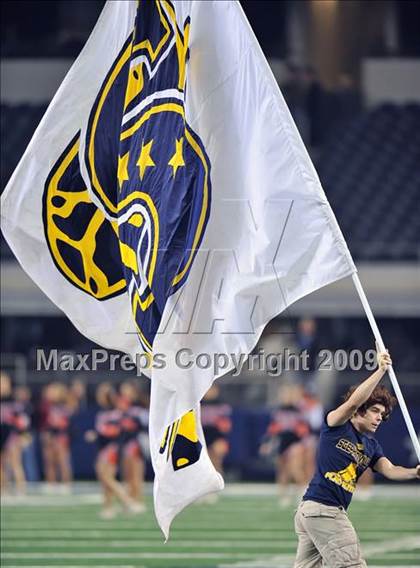 Thumbnail 2 in Stephenville vs. Aledo (Texas 4A Division II Region I Playoffs) photogallery.