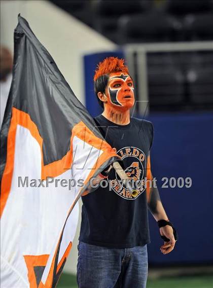 Thumbnail 3 in Stephenville vs. Aledo (Texas 4A Division II Region I Playoffs) photogallery.