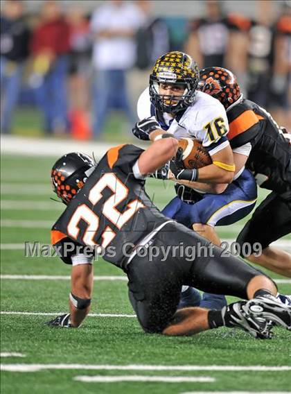 Thumbnail 3 in Stephenville vs. Aledo (Texas 4A Division II Region I Playoffs) photogallery.