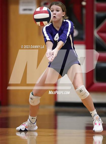 Thumbnail 3 in Chantilly @ James Madison photogallery.