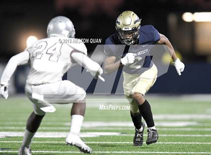 Thumbnail 3 in Paramount @ St. John Bosco photogallery.