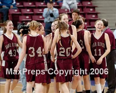 Thumbnail 3 in Bear River vs. Colfax (SJS D4 Final) photogallery.
