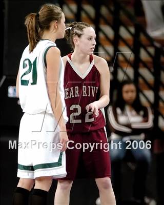 Thumbnail 1 in Bear River vs. Colfax (SJS D4 Final) photogallery.