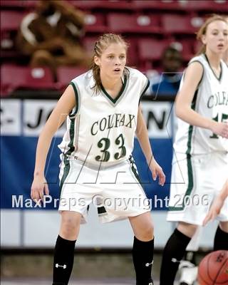 Thumbnail 1 in Bear River vs. Colfax (SJS D4 Final) photogallery.