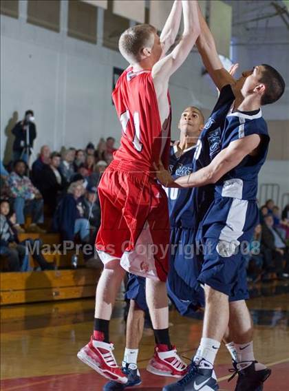 Thumbnail 2 in Ripon @ Clovis East (Modesto Christian Classic) photogallery.