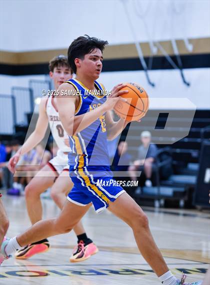 Thumbnail 2 in Agoura VS  Shalhevet (The Warrior Tip-Off Classic) photogallery.