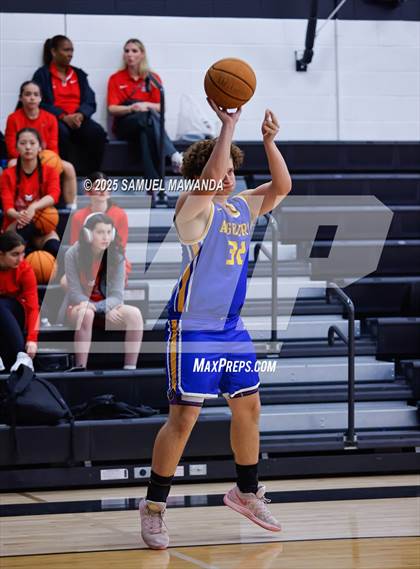 Thumbnail 3 in Agoura VS  Shalhevet (The Warrior Tip-Off Classic) photogallery.