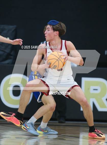 Thumbnail 3 in Agoura VS  Shalhevet (The Warrior Tip-Off Classic) photogallery.