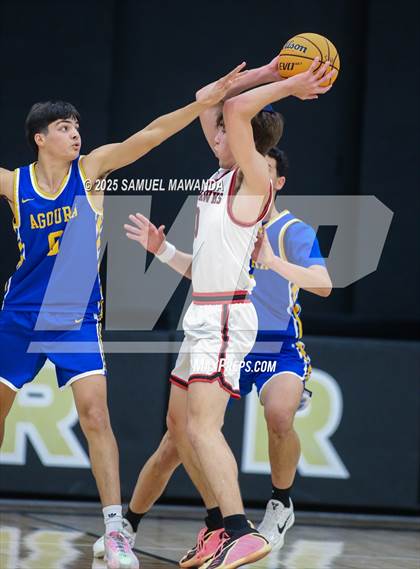 Thumbnail 1 in Agoura VS  Shalhevet (The Warrior Tip-Off Classic) photogallery.