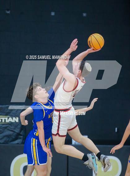 Thumbnail 3 in Agoura VS  Shalhevet (The Warrior Tip-Off Classic) photogallery.
