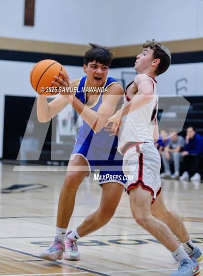 Thumbnail 3 in Agoura VS  Shalhevet (The Warrior Tip-Off Classic) photogallery.
