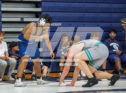 Thumbnail 3 in Spring Valley 2 vs. Rancho (Spring Valley Duals Final Round 3) photogallery.