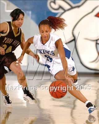 Thumbnail 1 in Yuba City vs. Valley (Bulldog Classic) photogallery.