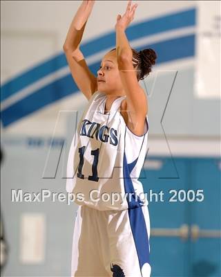Thumbnail 2 in Yuba City vs. Valley (Bulldog Classic) photogallery.