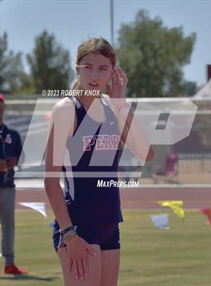 Thumbnail 2 in Arizona Open (Girls High Jump) photogallery.
