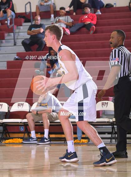 Thumbnail 1 in Foothill vs. Bellevue (Rancho Mirage Holiday Invitational) photogallery.