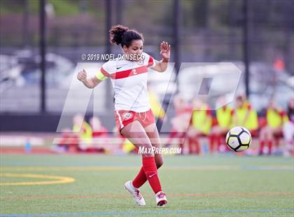 Thumbnail 2 in University vs Marin Academy photogallery.