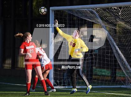 Thumbnail 3 in University vs Marin Academy photogallery.