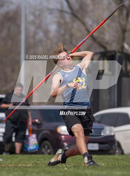 Thumbnail 2 in Bill Summa Invitational photogallery.