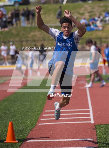 Thumbnail 2 in Bill Summa Invitational photogallery.