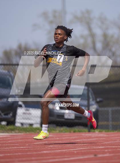 Thumbnail 2 in Bill Summa Invitational photogallery.