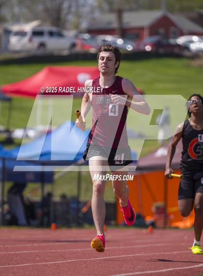 Thumbnail 2 in Bill Summa Invitational photogallery.