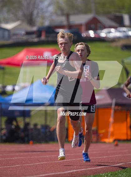 Thumbnail 2 in Bill Summa Invitational photogallery.